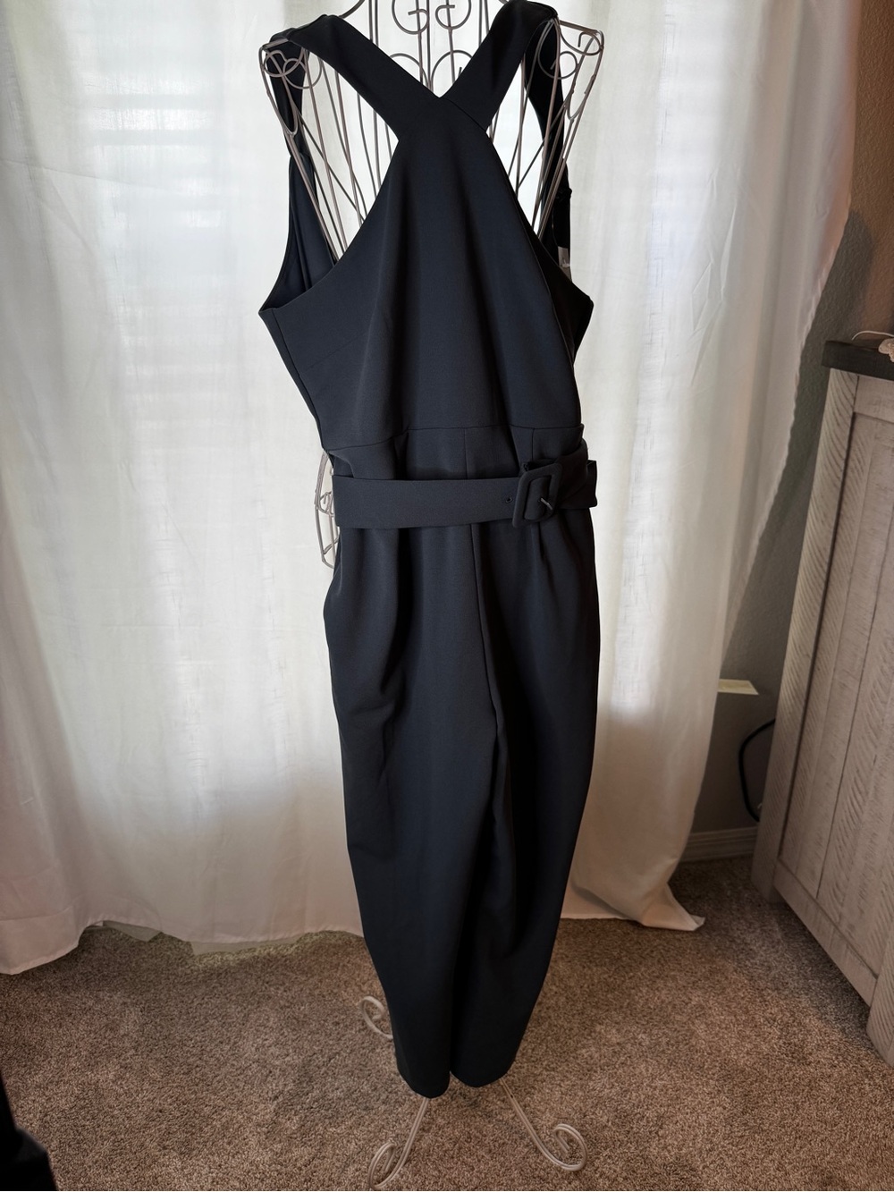 Ann Taylor Ann Jumpsuit Cross-Back Jumpsuit in Green  Size 6 NWT